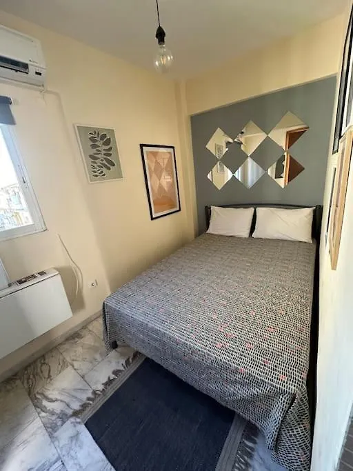 Tiny Loft Studio In The Heart Of Thessaloniki,17 Square Meters,On The Terrace Of The Building شقة سالونيك
